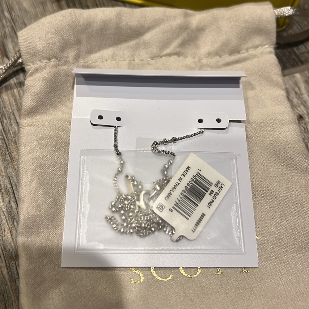 Kendra Scott Bright Red LadyBug Silver Short Pendant Necklace NWT - Picture 6 of 8